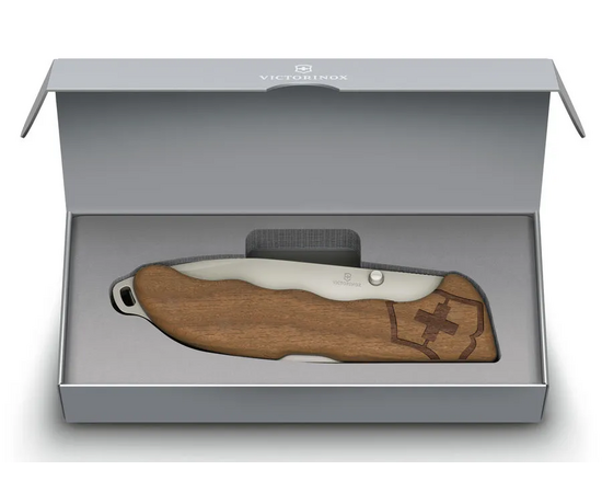  Нож перочинный Victorinox Evoke Wood (0.9415.D630) 136мм 4функц. дерево 