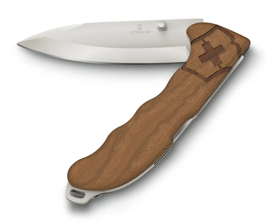 Нож перочинный Victorinox Evoke Wood (0.9415.D630) 136мм 4функц. дерево 