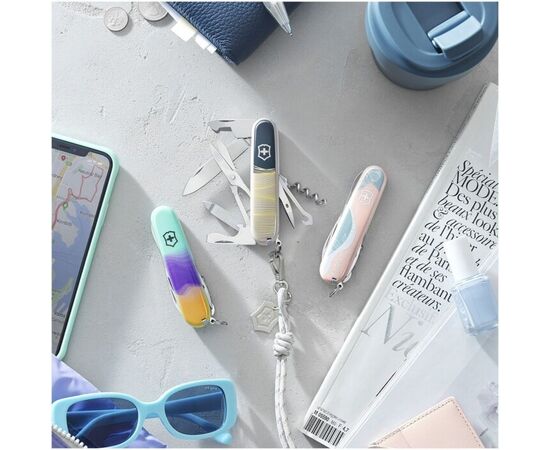  Складной нож Victorinox Companion Sydney Style 1.3909.e222, функций 16, 91мм, бирюзовый, коробка подарочная 